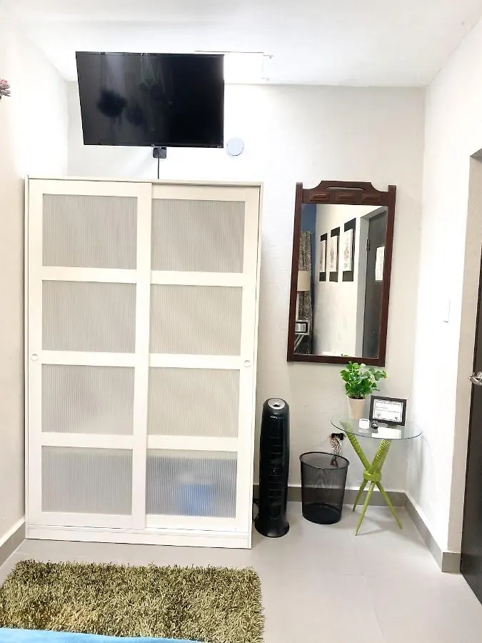 Isla Verde By The Beach Guest House San Juan